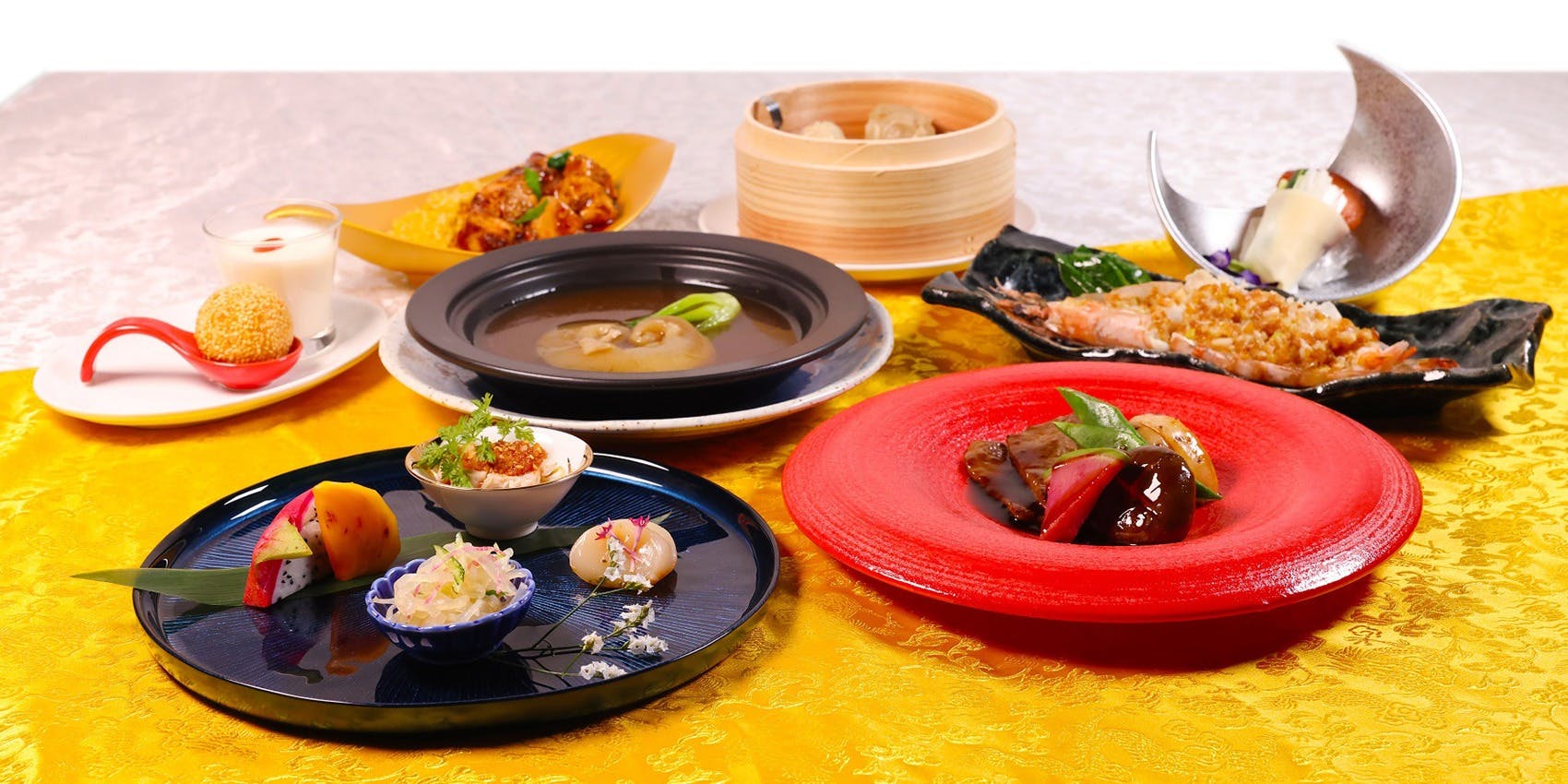 <迎賓館>世界最高級シリーズ　ディナープレート 迎賓館>世界最高級シリーズ ディナープレート - メルカリ