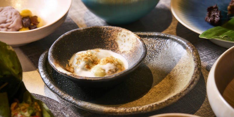 Ayatana 冬の7種ディナーコース 