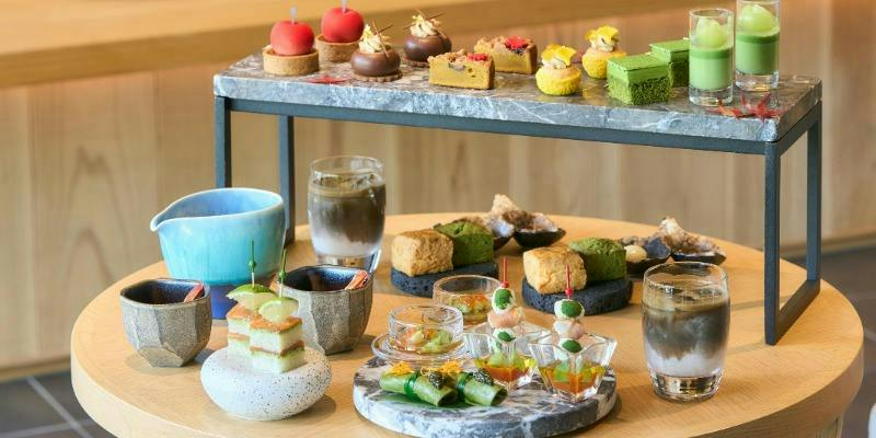 Dusit Gallery�^�f���V�^�j���s