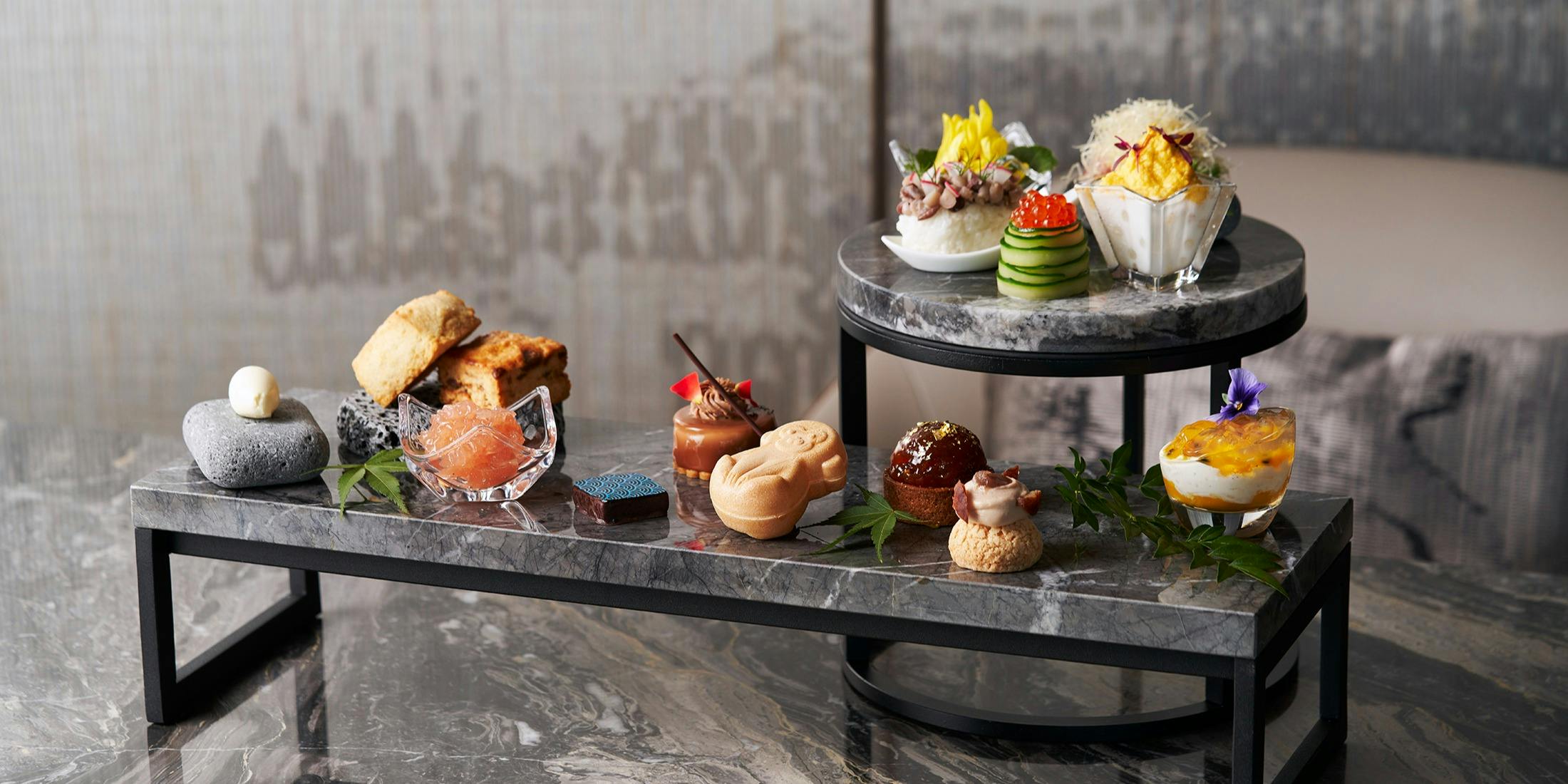 <迎賓館>リモージュアンティーク　テタテティーサービス　アフタヌーンティー 神戸・旧居留地の異人館レストランで愉しむ春のアフタヌーン