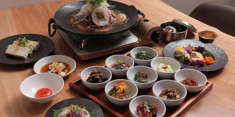 【韓すき焼きコース】前菜6種盛り、韓すき焼き、クジョルパンなど全7品