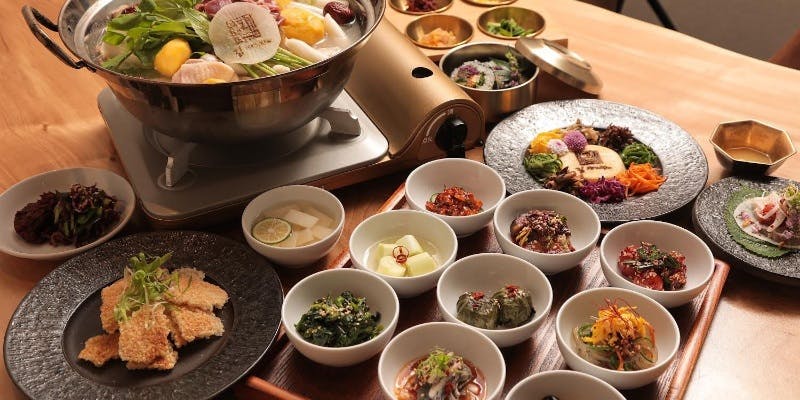 【無添加タッカンマリコース】前菜6種盛り.クジョルパン、無添加タッカンマリなど全7品