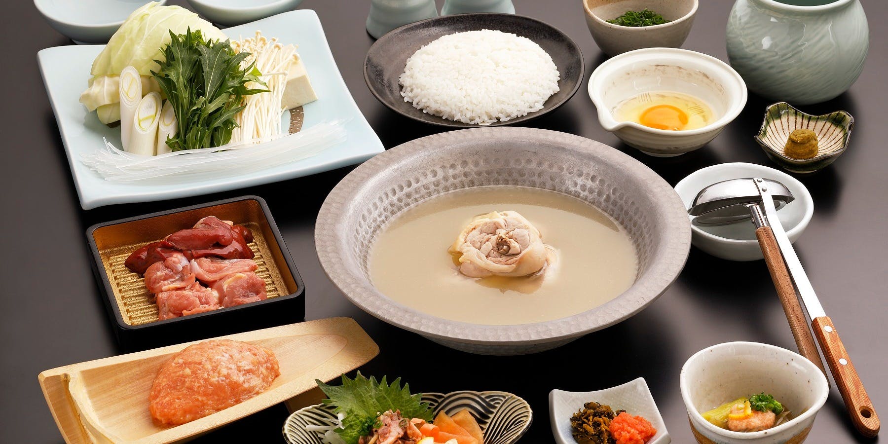 水たき料亭 博多華味鳥 ヒルトンプラザウエスト店