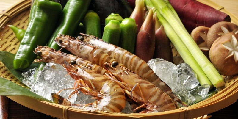 【休日限定】季節食材のスペシャルランチ＋乾杯1ドリンク付