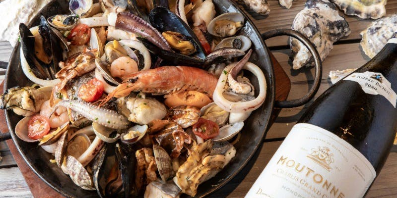 【フリーフローランチ】生牡蠣×魚介ビストロの人気料理全5品＋2時間飲み放題