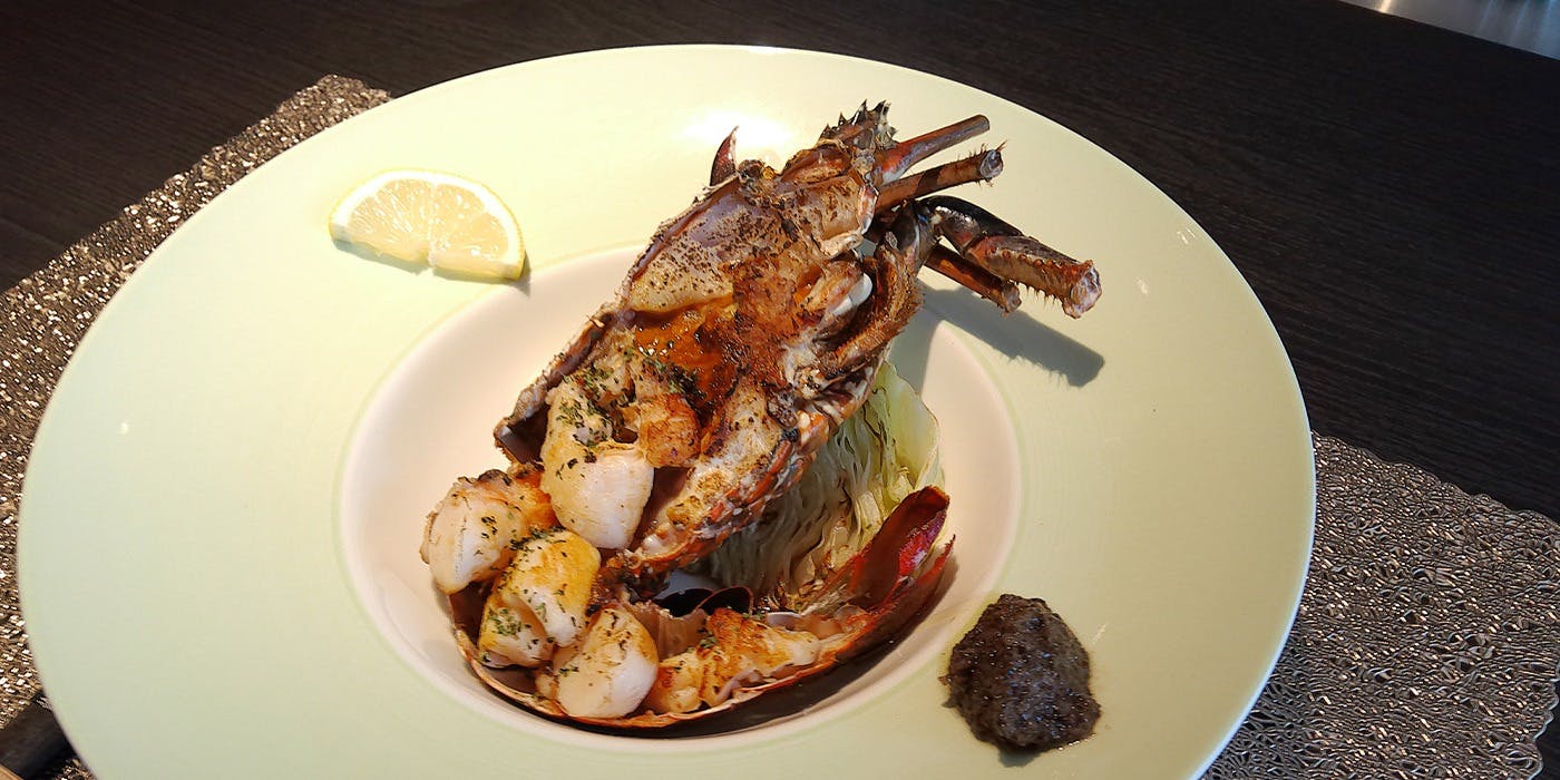 鉄板焼いっせつステーキ&Bar