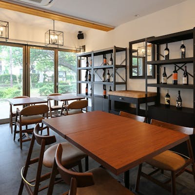 カリフォルニア州ナパバレー北端の街をイメージしたレストラン