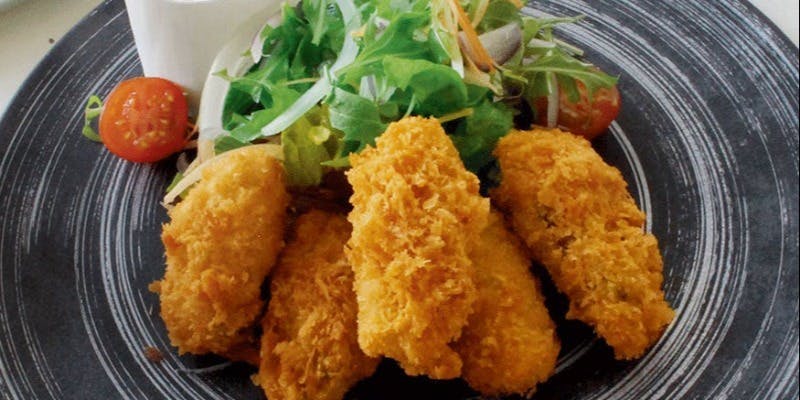 【12月ランチ】ハーフブッフェとセットがお得！＼広島県産牡蠣フライ／