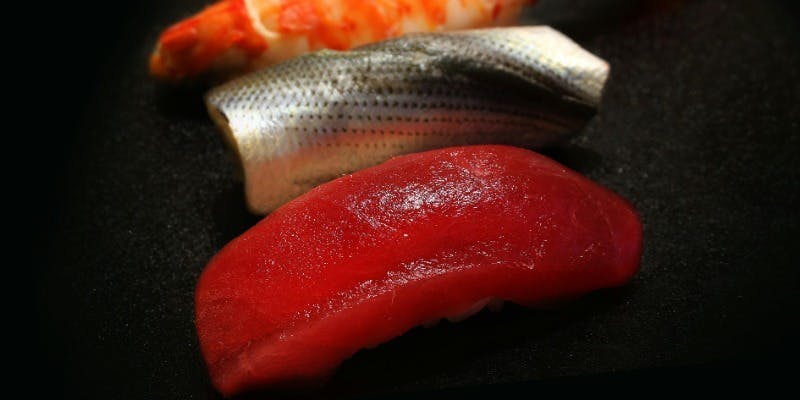 鮨こいづみ