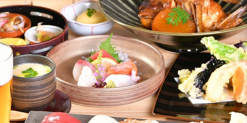 ～飲み放題付～【ランチ限定コース】天ぷらや煮魚、握り寿司など 全7品