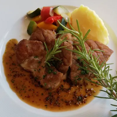 その季節にしか味わえないお料理を