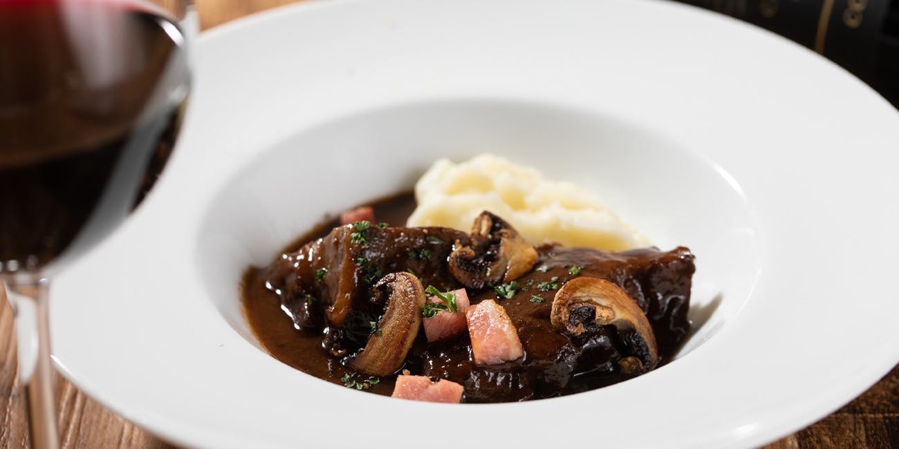 ワインと炭の音 食堂ますだ