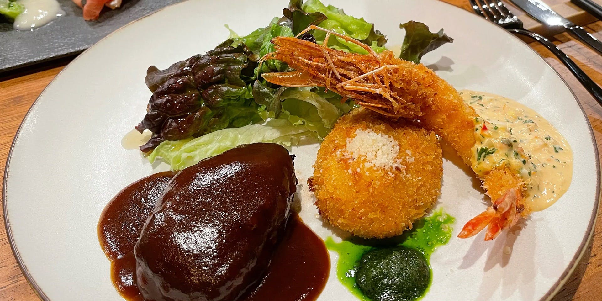 洋食とワイン Ao（アオ）