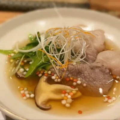 新鮮な地鶏やジビエのほか和食も楽しめるコース料理
