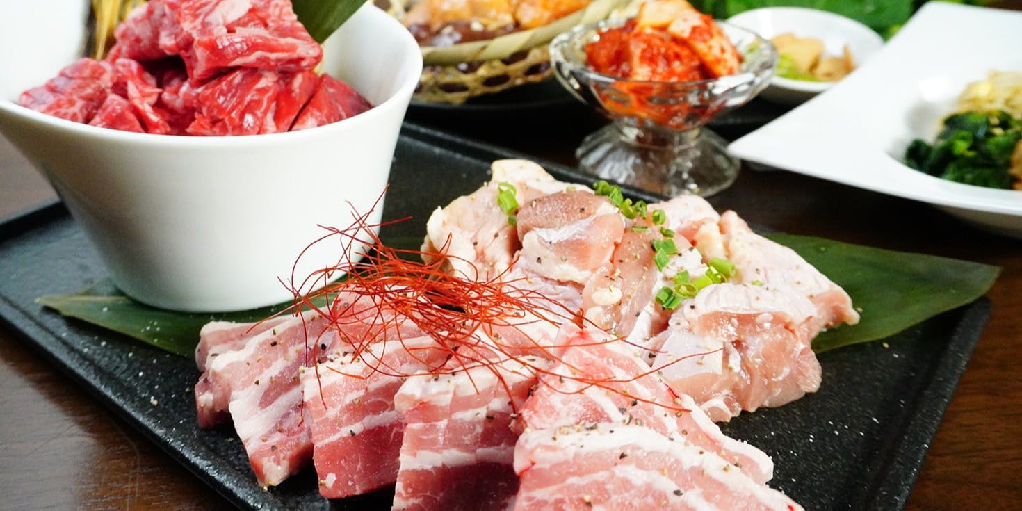 十勝ハーブ牛焼肉 MONMOM (トカチハーブギュウヤキニク モンモン