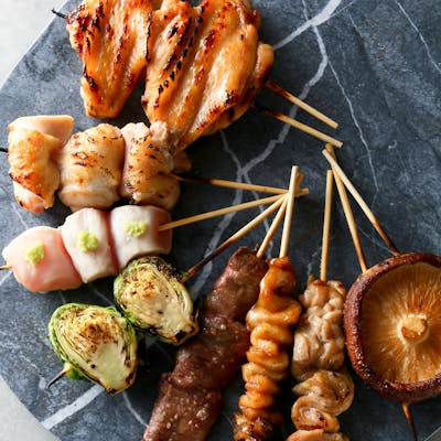 「日南どりの炭火串焼き」ブランド鶏を使った贅沢な一串をどうぞ