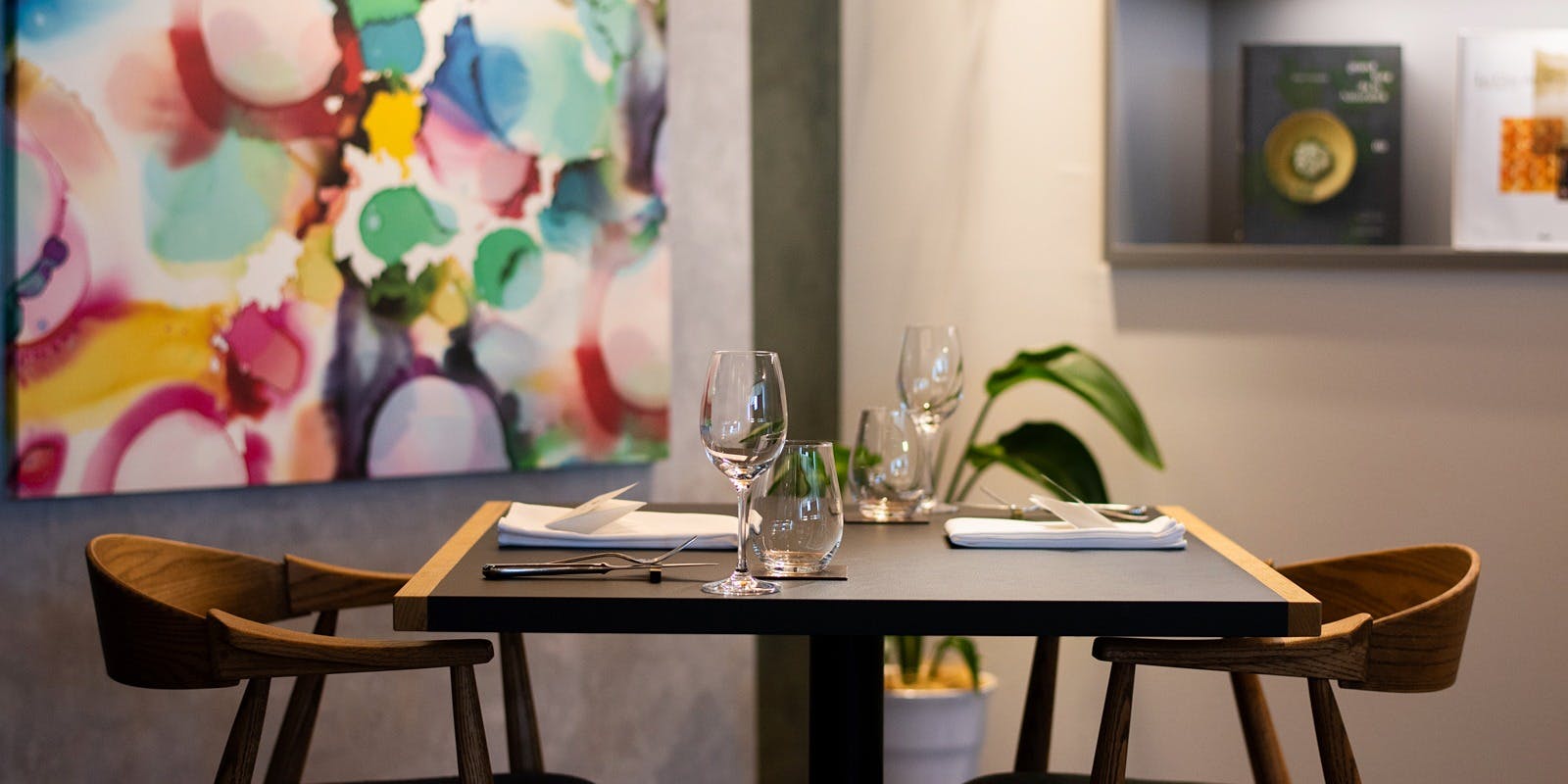 s.r-trois（エスエールトロワ）