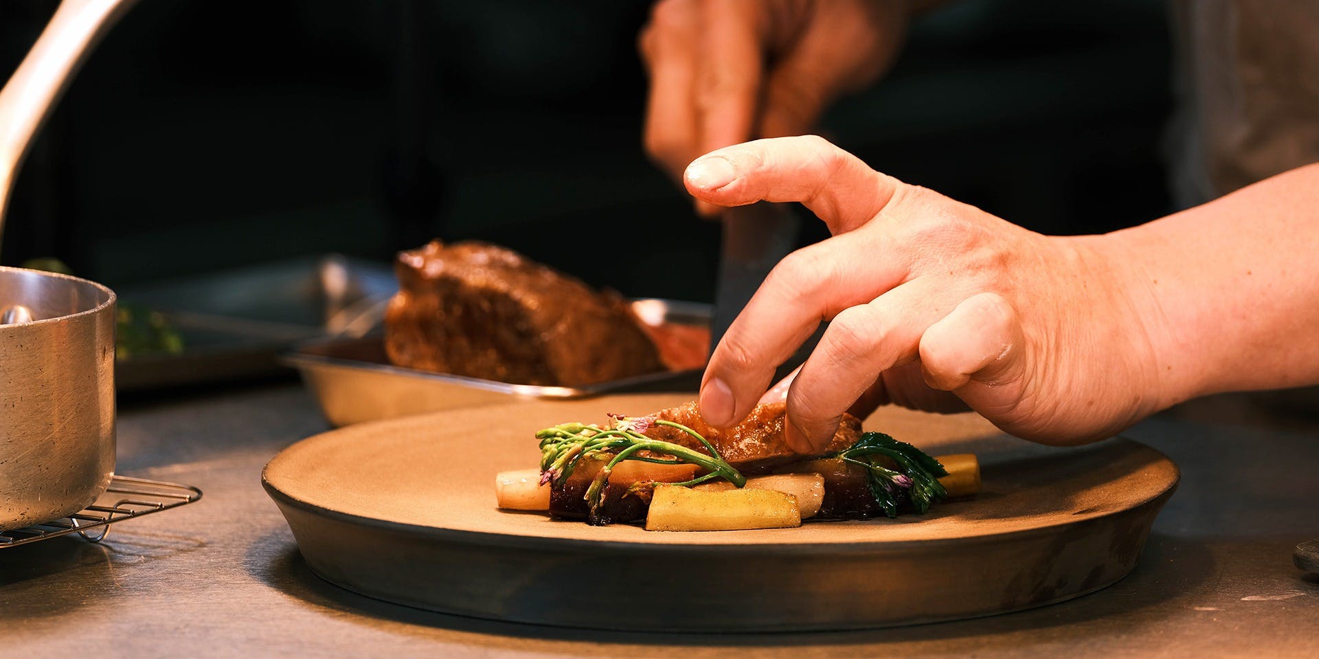 s.r-trois（エスエールトロワ）