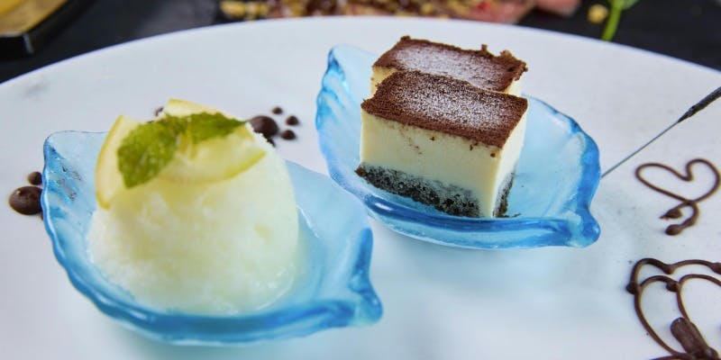 【誕生日や記念日に】全7品　デザートプレートと乾杯ドリンク付き「記念日コース」6,000円/120制