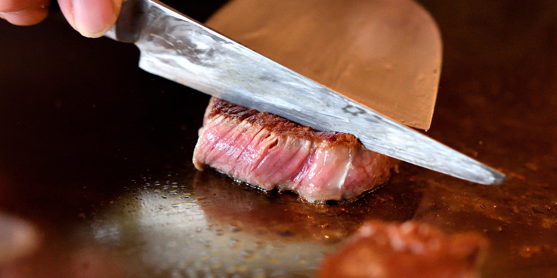 鉄板焼ダイニング 万松