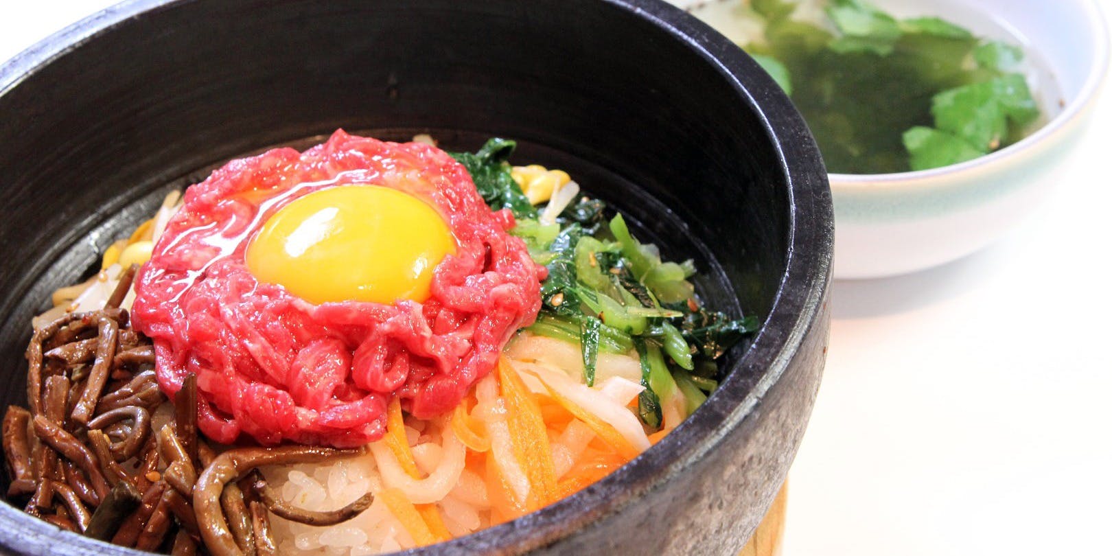 焼肉 八山（ハッサン）