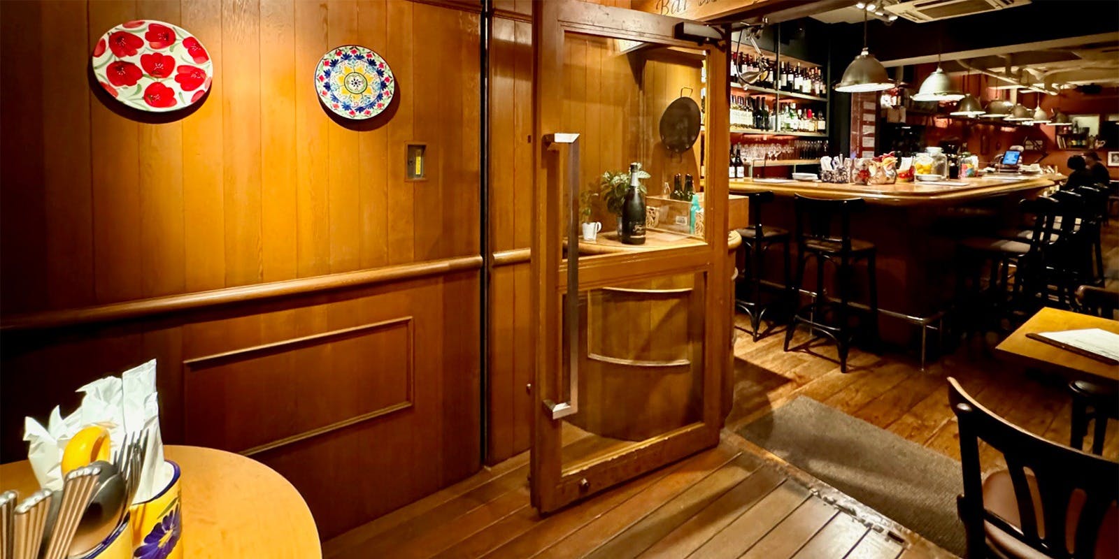 Bar de Espana Mon（モン）