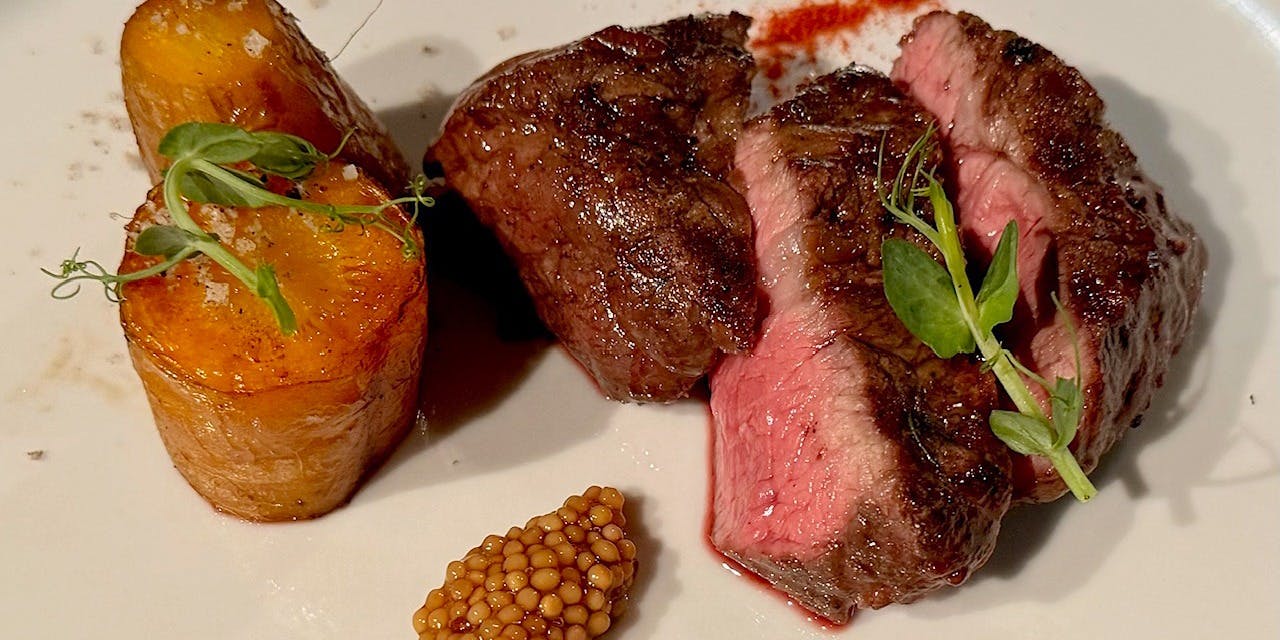 Bar de Espana Mon（モン）