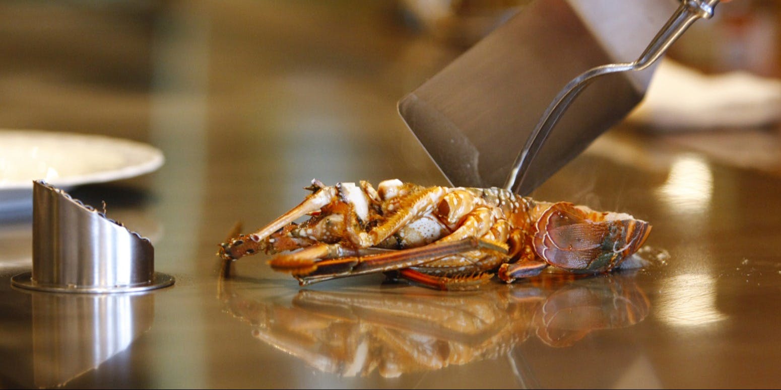 ステーキ屋 扇（ステーキヤ オウギ）