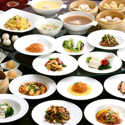 本場の味を一品料理からコースまで