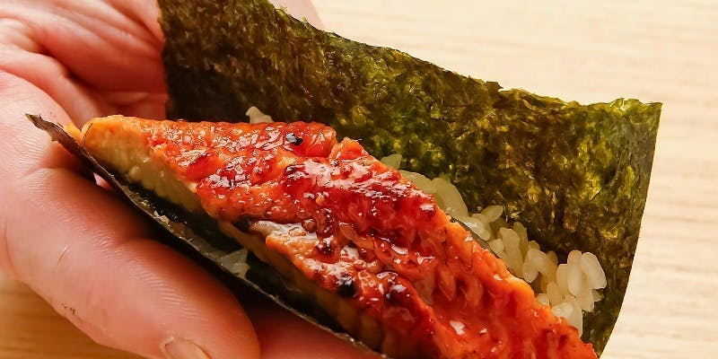【極み握りコース】特選ネタと季節の味わいを楽しむ8,800円（税込）