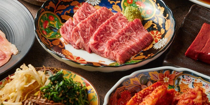 上タン、松坂牛赤身、特上和牛ハラミなど全14品【カジュアルコース】飲み放題付