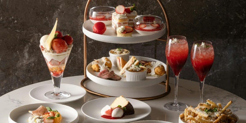 【平日 テーブル席 予約】苺＆ホワイトチョコレートアフタヌーンティー （12/10～3/1）