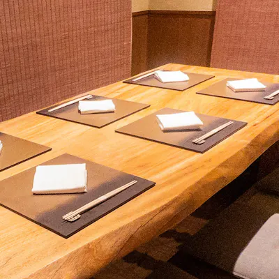 2名様からご利用可能な完全個室。ご予約はお早めに