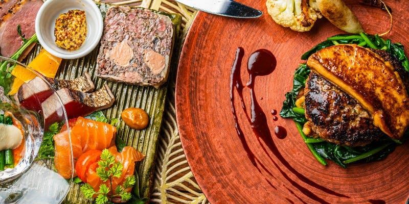 「記念日や接待など特別な日に」プレミアムビュッフェプラン 　6名様～　2026/1/31まで対象