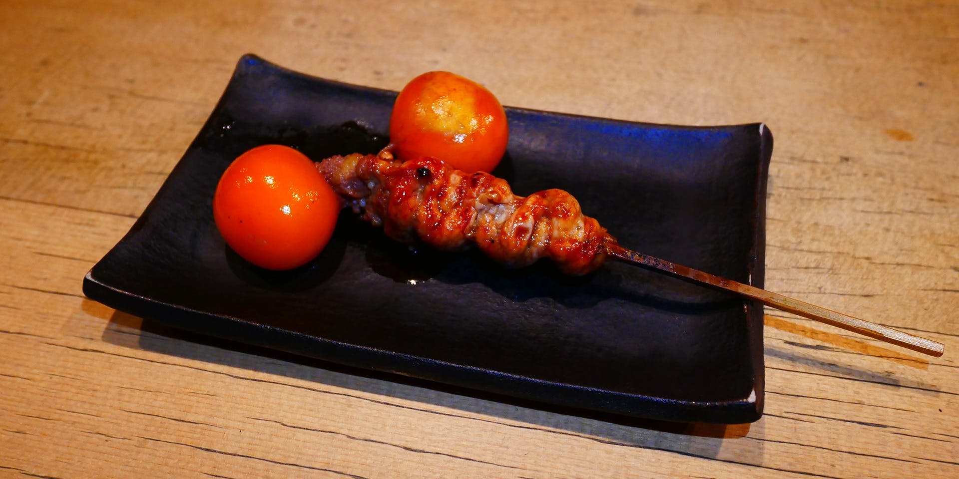 白金 酉玉 本館（しろがねとりたま）