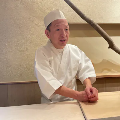 山口 氏