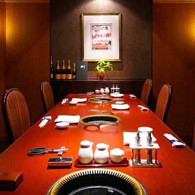 ゆったり落ち着きのある個室をご用意