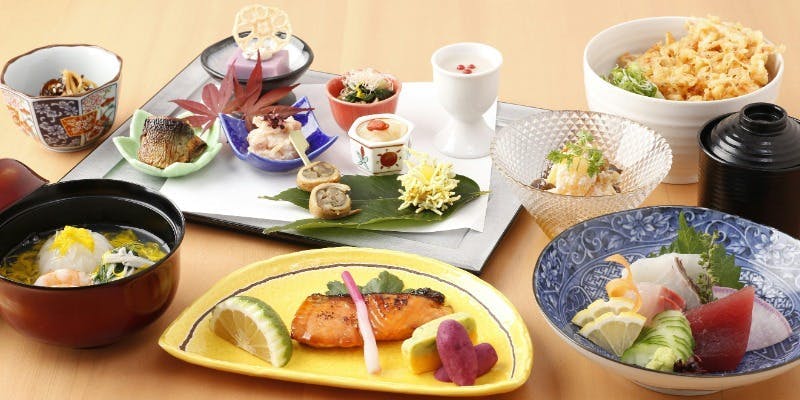 和食日和 おさけと 日本橋三越前 【飲み放題付きプラン】名物「彩り八