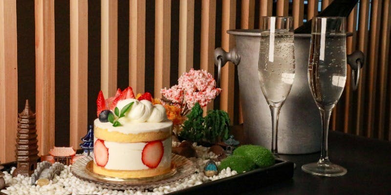 【乾杯スパークリング×お席延長】記念日プレミアム10,000円（思い出チェキ撮影）