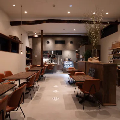 やさしい雰囲気の店内でゆったりと