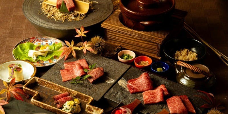 「祇園コース」当店自慢の平井牛と洗いダレを堪能できるコース 「接待記念日」