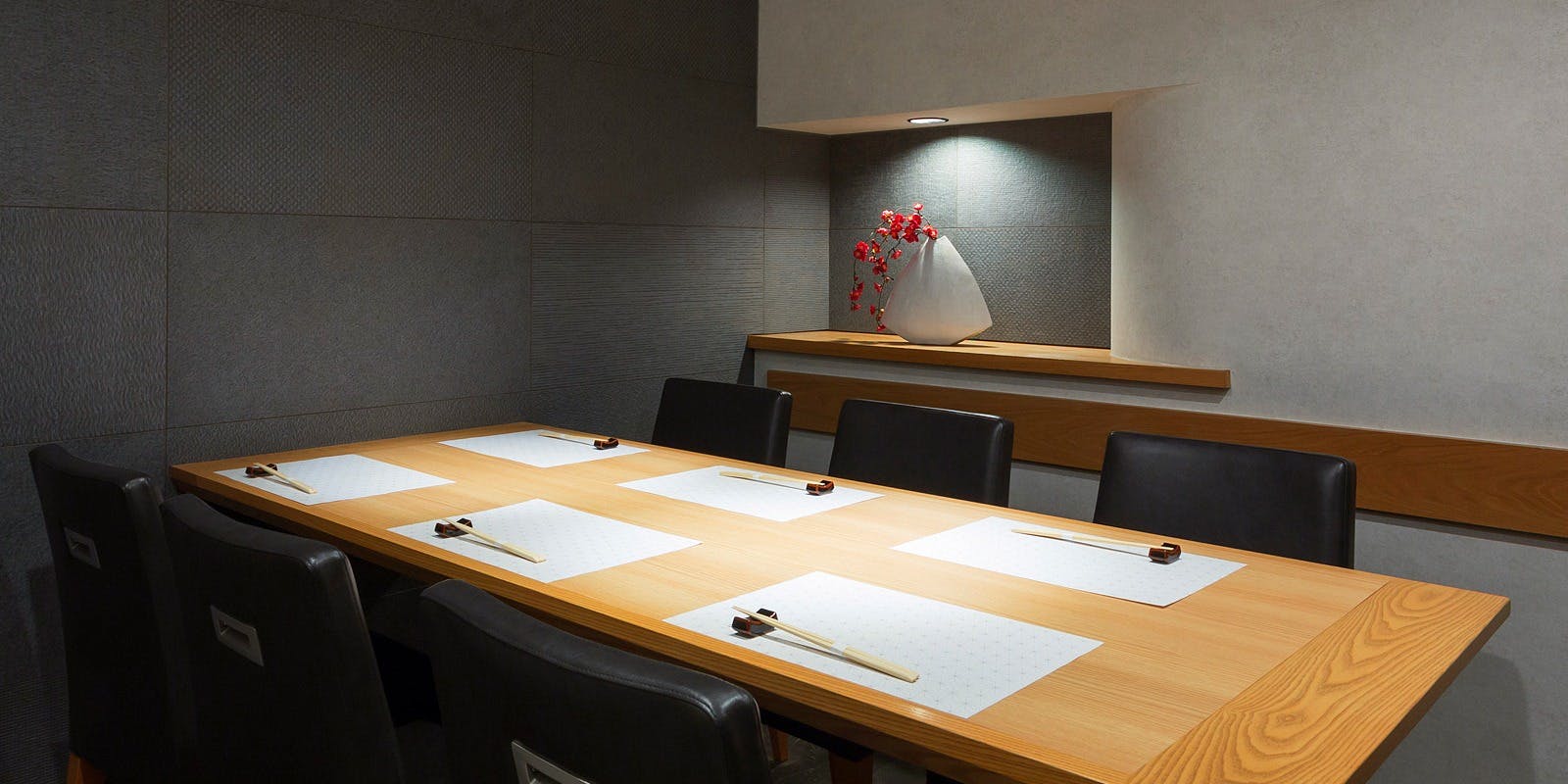 和食 いぶり別邸 有楽町店 - 画像1