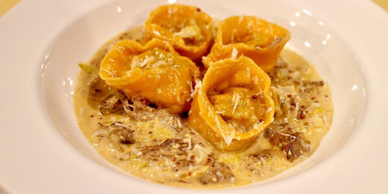 トラットリア エ ピッツェリア コニファー（Trattoria e Pizzeria Conifer）