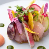 炭火焼きステーキ灰屋