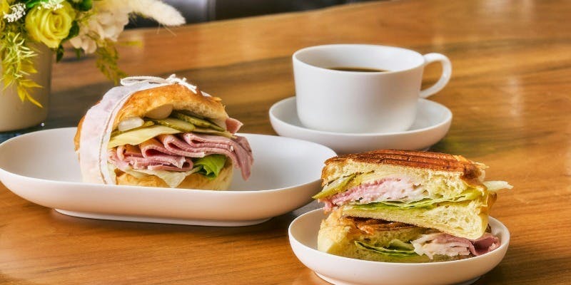 ハム＆チーズ サンド＋1ドリンク