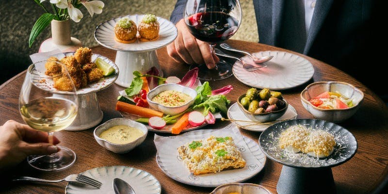 【ラウンジ】ル・プリスティンカナッペセレブレーションプラン＋フリーフロー