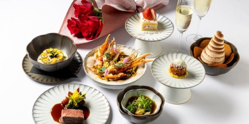 【レストラン】個室確約・花束・ギフト・シャンパンハーフボトル・ケーキ付＋5コース・アニバーサリー