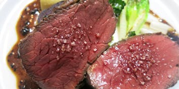 【全6品】　熊本県産あか牛（赤毛和牛）極上赤身肉コース - 和牛赤身肉専門 QUNIOMI（クニオミ）