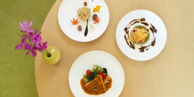 【ランチ】“秋” 前菜・メイン・デザートが選べるコース3品＋乾杯スパークリングワイン付き