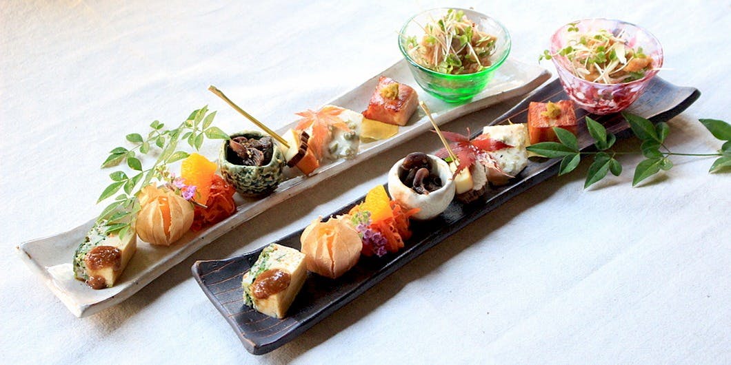 鉄板鶏舎tori to tamago（テッパンケイシャ　トリトタマゴ）